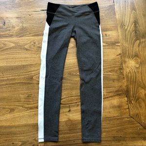 UNWORN ALO Yoga Leggings
